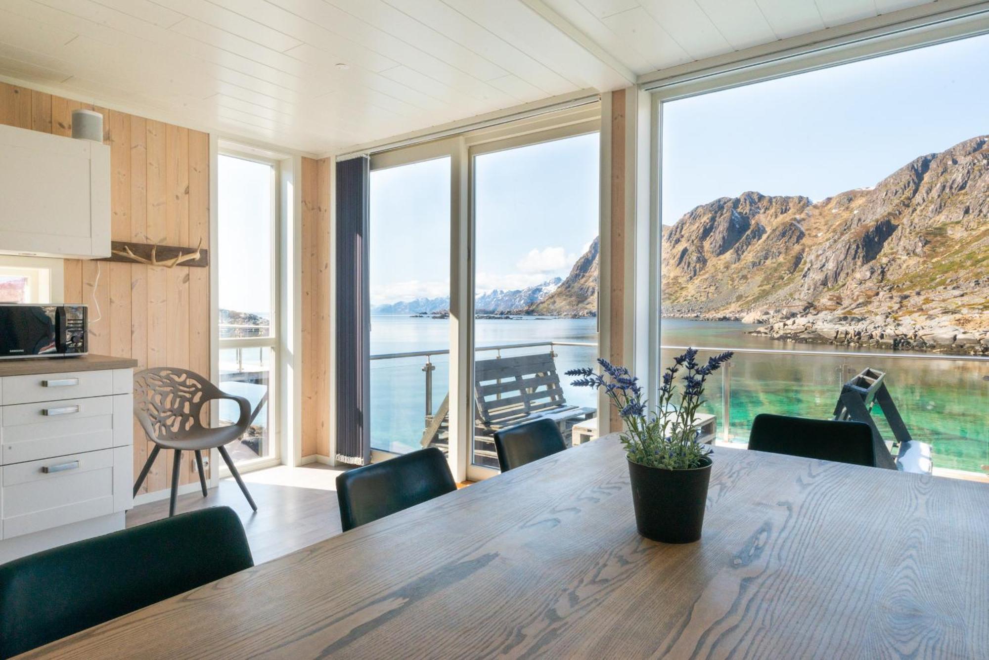 Lofoten Waterfront Luxury Lodge Ballstad Zewnętrze zdjęcie